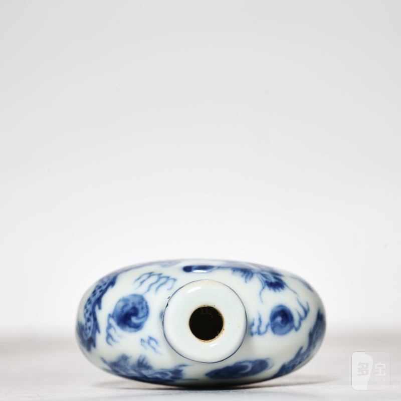 清晚期 青花龙纹鼻烟壶 - 图5